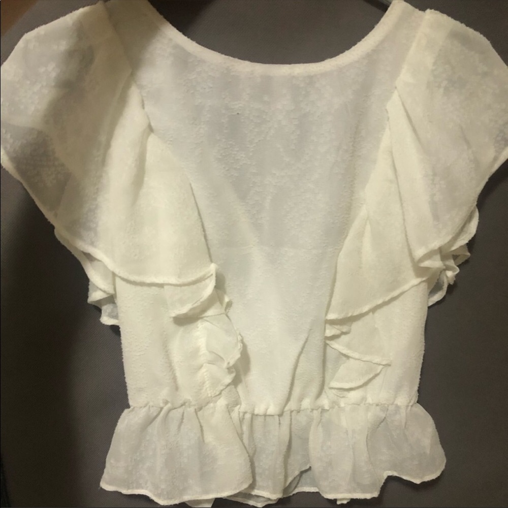 Off white top